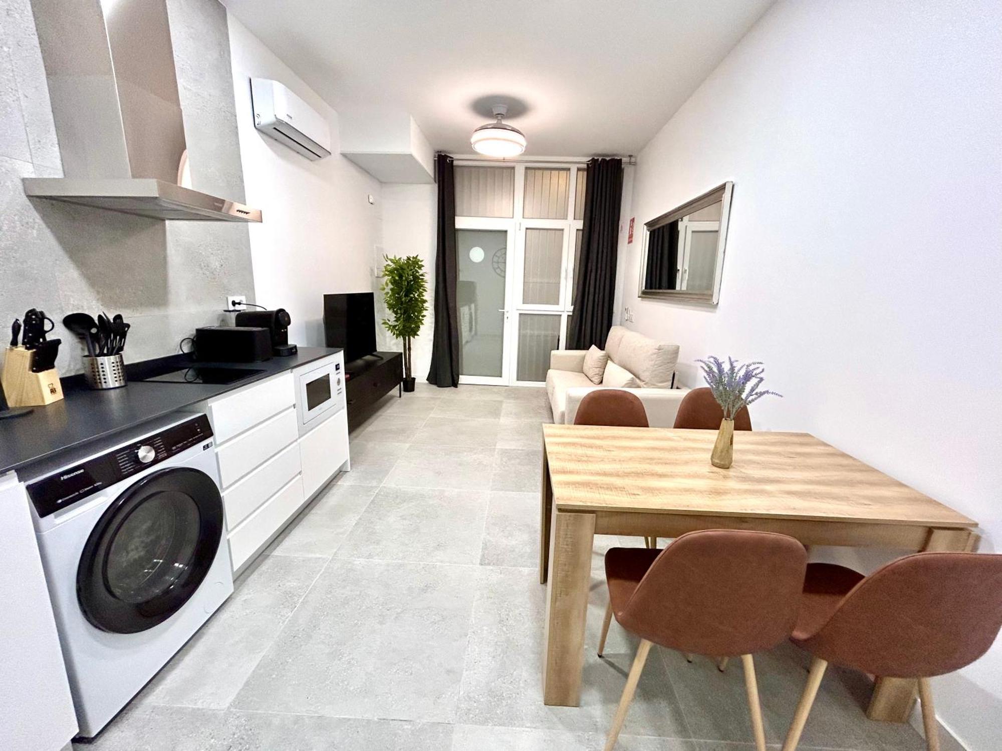 Valencia Comfort Stay Near Metro, 2 Bed, 1 Bath Exterior foto